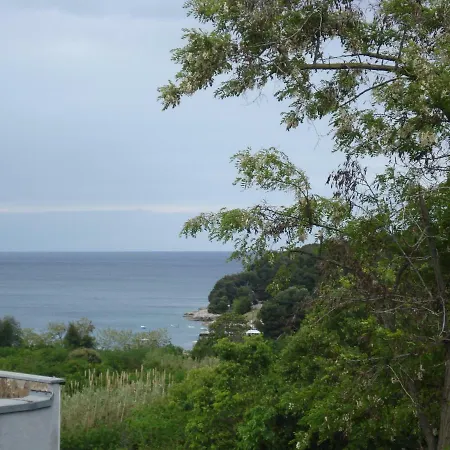 Suzy With Private Parking Apartament Pula